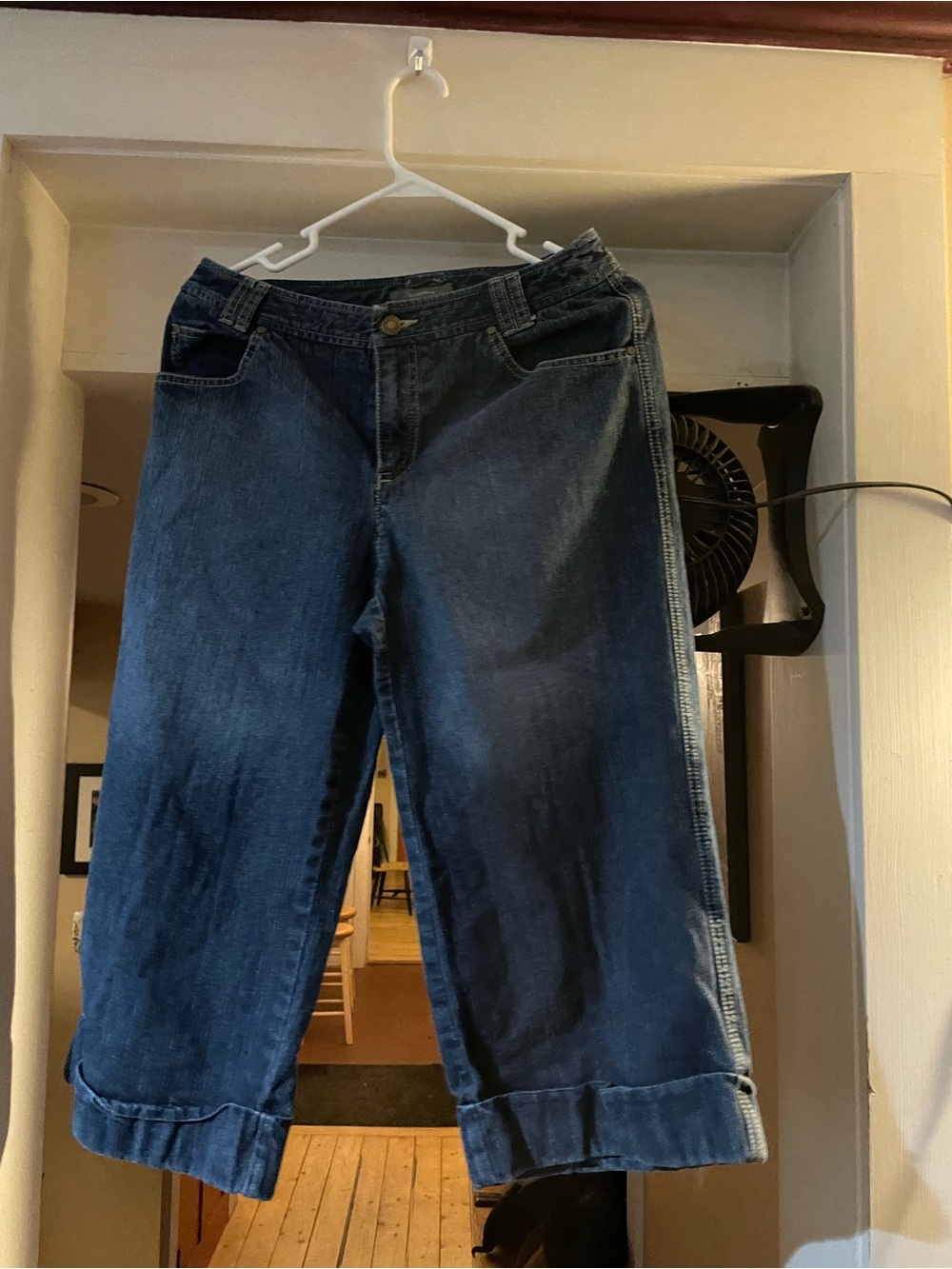 Liz Claiborne Dark Blue Cropped Jeans with Cuffed Hem